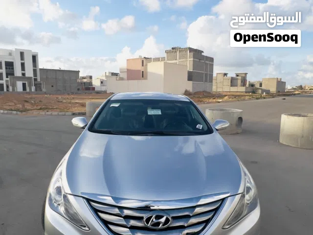 Used Hyundai Sonata in Tripoli