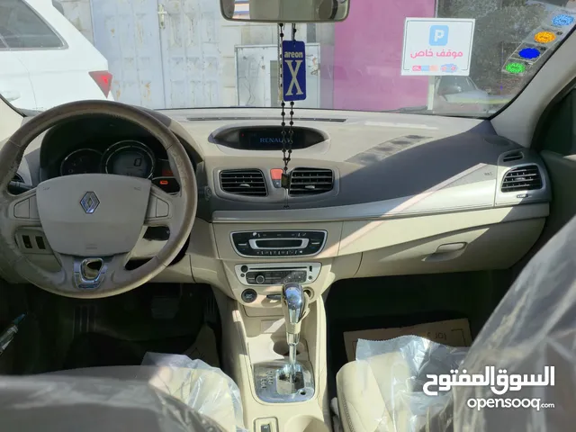 رينو فلونس 2016