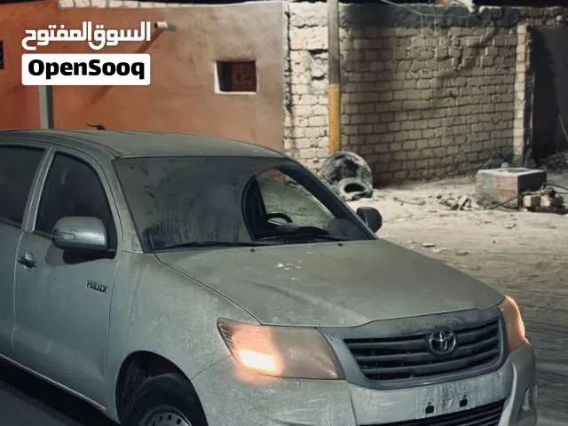 تويوتا هيلوكس 2013