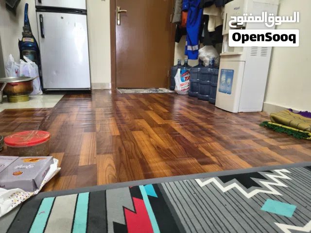 bed space 3 persons for male