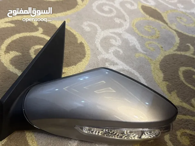 مراية سونات شبه نظيفة