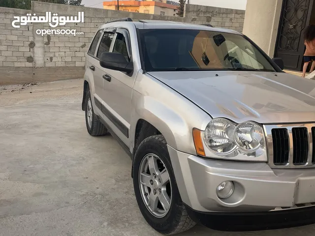 Laredo Jeep sheroke 2006 6 سيلندر