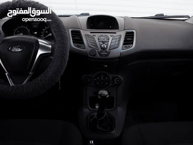 فورد فيستا 2015