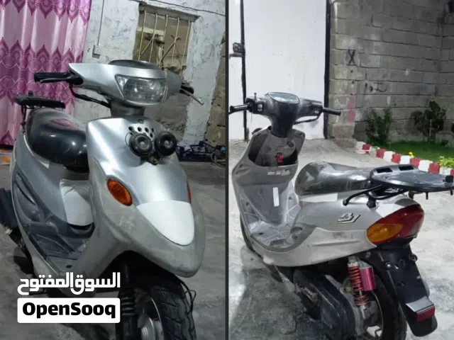 2000 ياماها أخرى