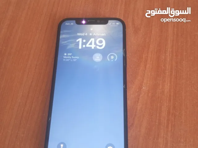 Apple iPhone 12 64 GB in Amman