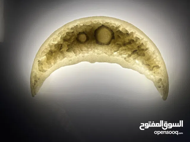 هلال مرمر طول 40 س عرض 20 س