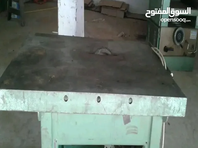 وارشه نجاره للبيع او الا استبدال