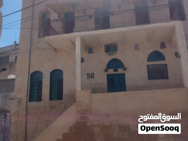 بيت ثراتي  في السلط الجدعة للبيع بسعر مغري