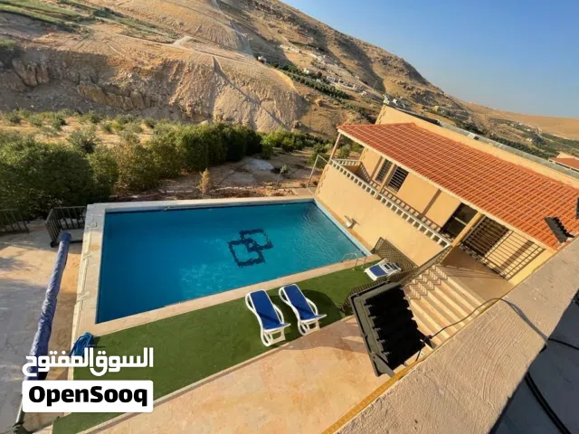 3 Bedrooms Farms for Sale in Zarqa Al-Qnaiya