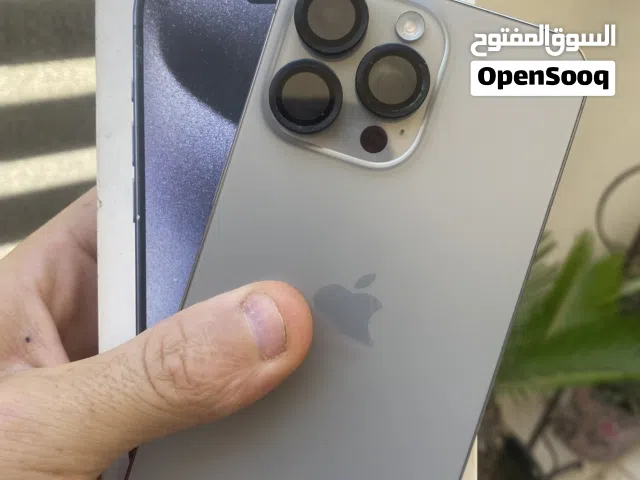 ايفون 15 بروماكس