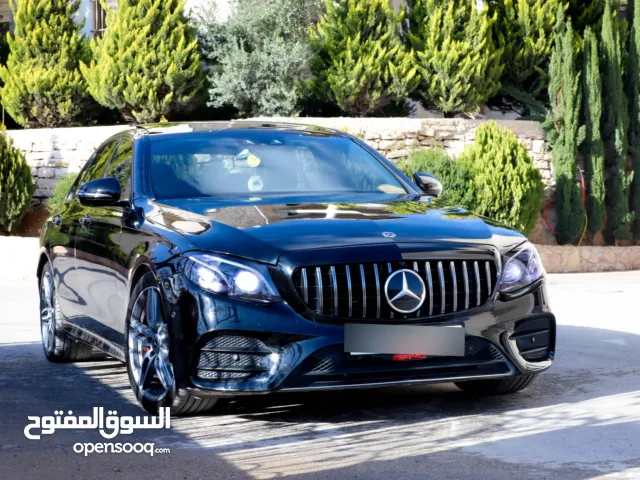 مرسيدس E220d ديزل بوضع الشركة صيانة شاملة