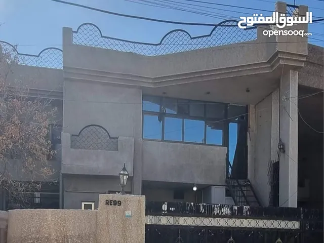350 m2 More than 6 bedrooms Townhouse for Sale in Baghdad Ameria