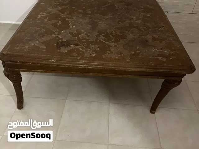 طاولات وسط