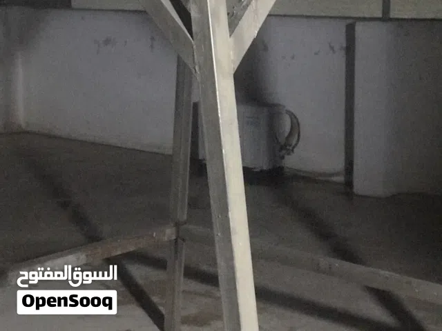 قاعدة خزان شمسي  تفصيل  في الزرقاء