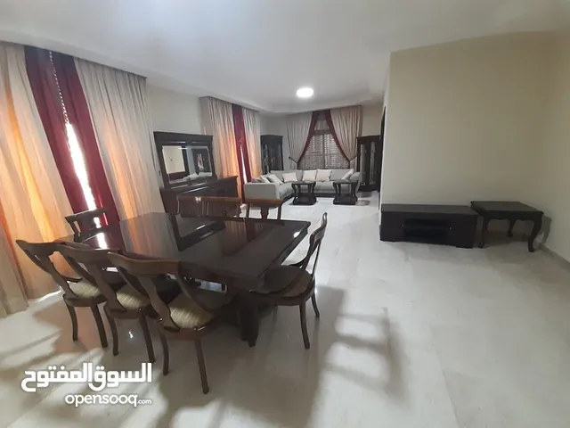 260 m2 4 Bedrooms Apartments for Rent in Amman Deir Ghbar