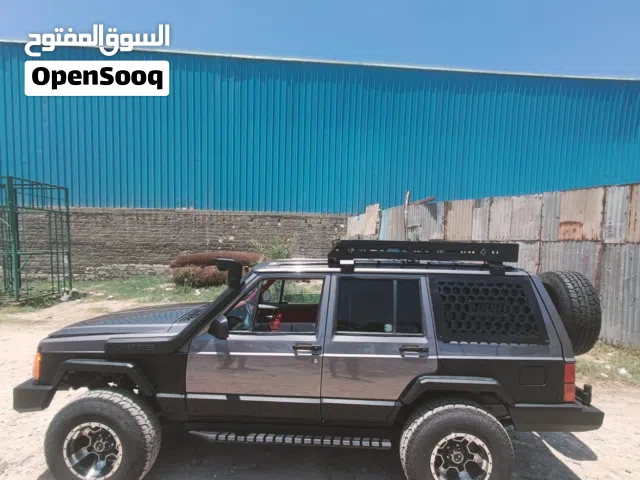1996 جيب شيروكى Limited