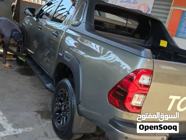 Used Toyota Hilux in Tripoli
