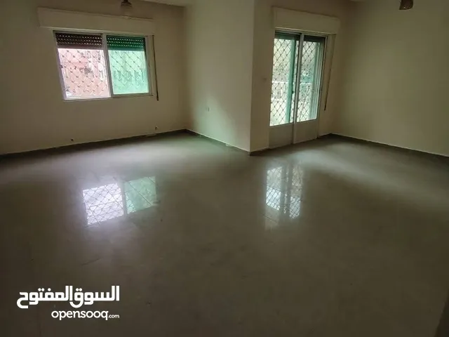 شقة أرضي 3 غرف للبيع