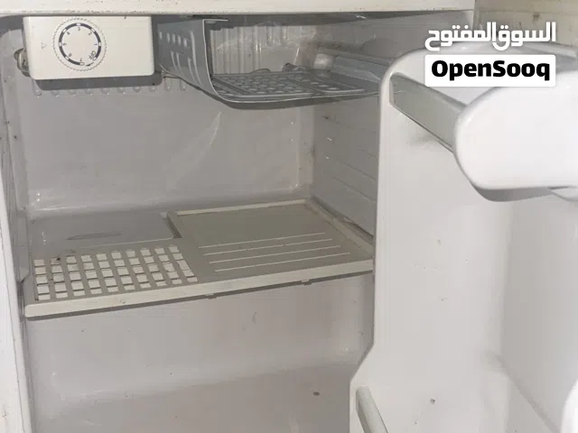 ثلاجه جيده تحفظ الشراب والطعام