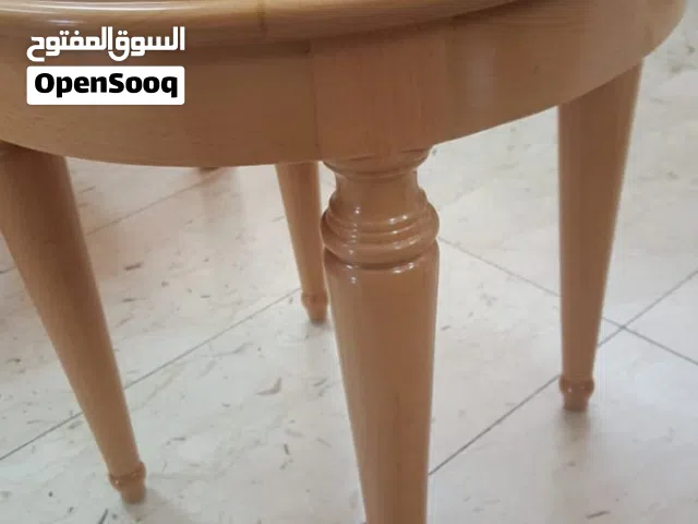 طاولة وسط دائرية