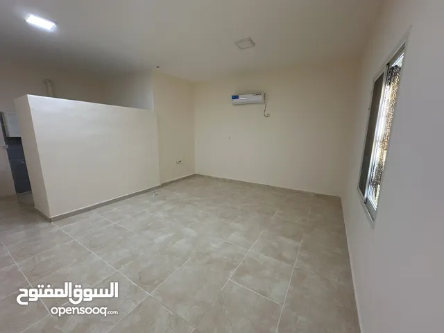 ستوديو للإيجار خليفة أ أبوظبي / Studio for rent Khalifa city