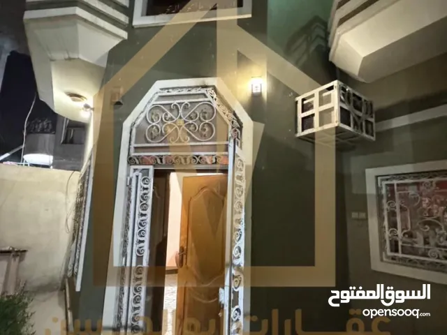250 m2 4 Bedrooms Townhouse for Rent in Basra Other