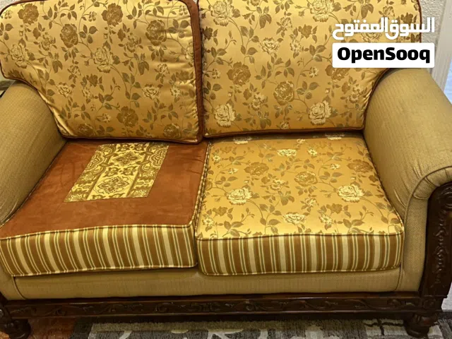 كنب استعمال نظيف