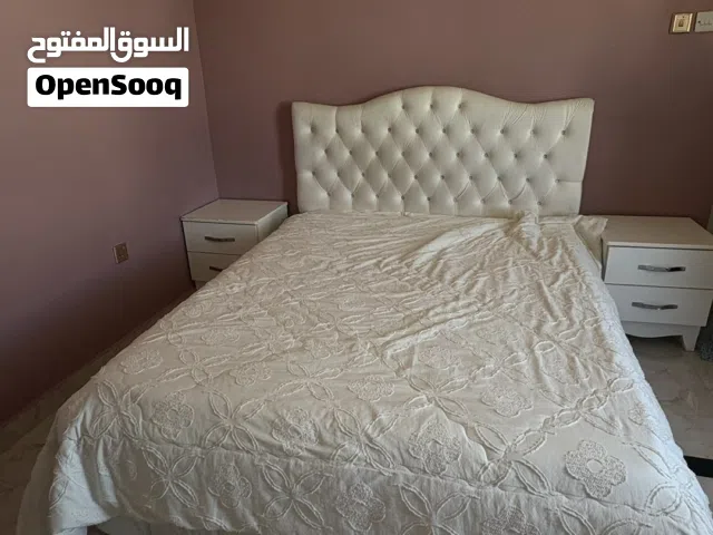 سرير نوم و كميدينه