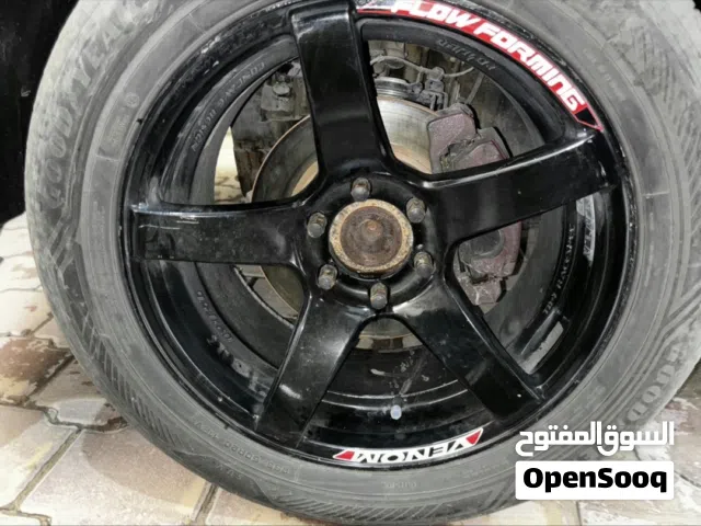 الي يدور النضيفففف رنقات لينزو نضاف جدد استعمال 6 شهور فقط معا توايرهم
