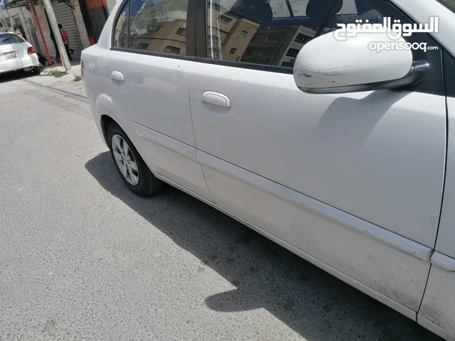 سياره كيا ريو للبيع موديل 2011ماتور 1400 اقتصادية ممتازه 3جيد استعمال شخصي