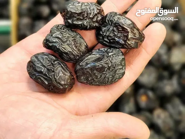 عجوة المدينة