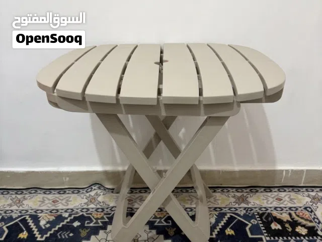 طاولة إستعمال خفيف