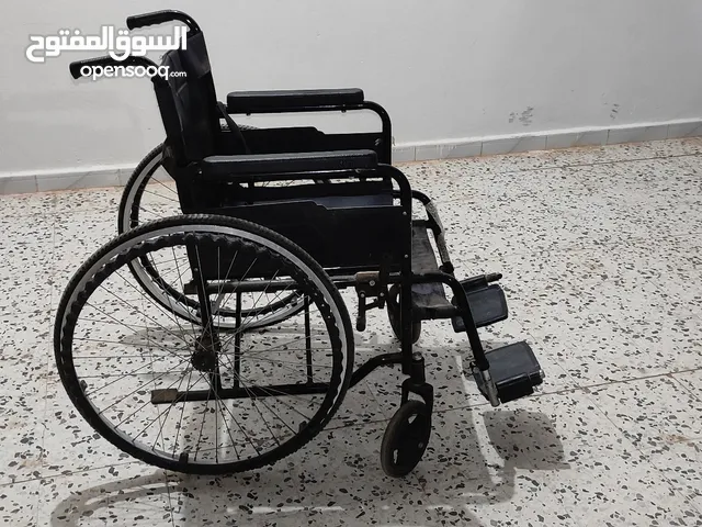 كرسي ذوي الإحتياجات الخاصة ( عجزة او معاقين)