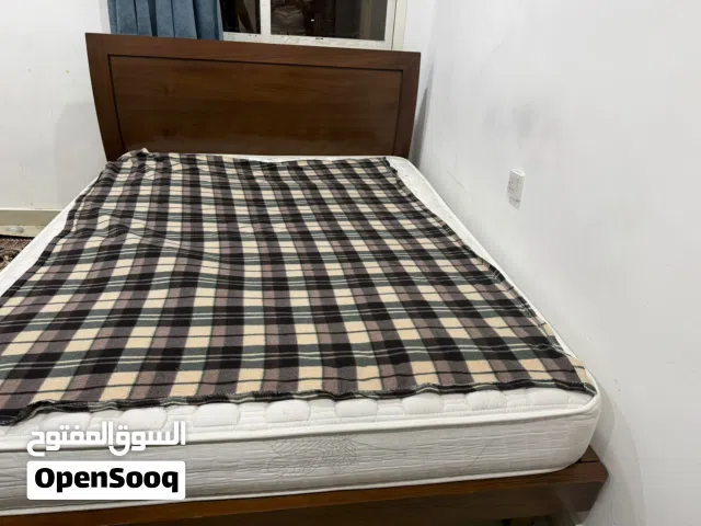 سريرين بحالة ممتازه