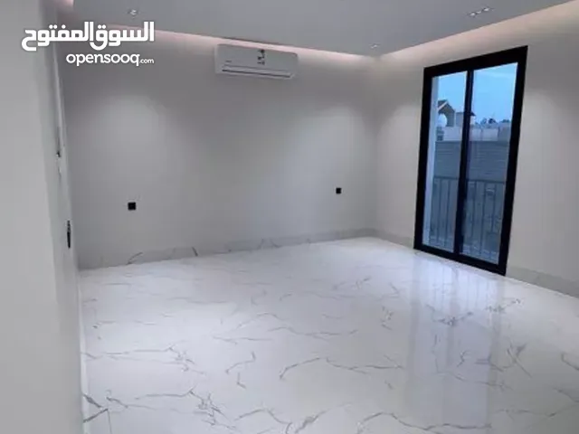 شقة فاخرة للايجار*   *الرياض حي الملقا  *المساحه 190 م*    الدور الثاني  موجود مصعد  *مكونه من :*