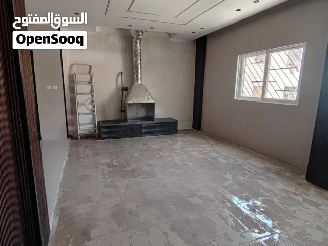 طابق ثاني ضمن بيت مستقل