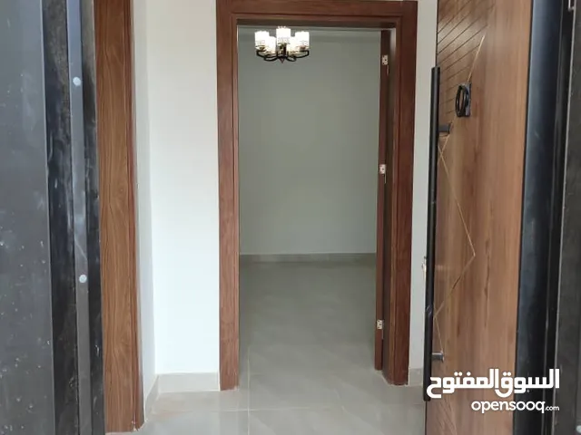 200 m2 3 Bedrooms Townhouse for Sale in Misrata Tamina