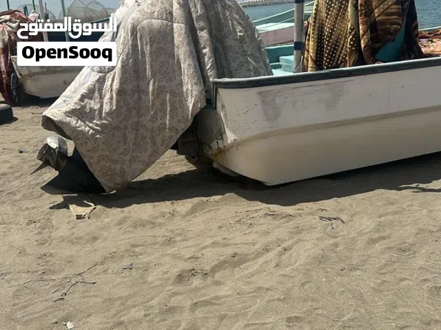 متوفر معي قطع غيار 200 ياماها فور ستروك موديل 2012