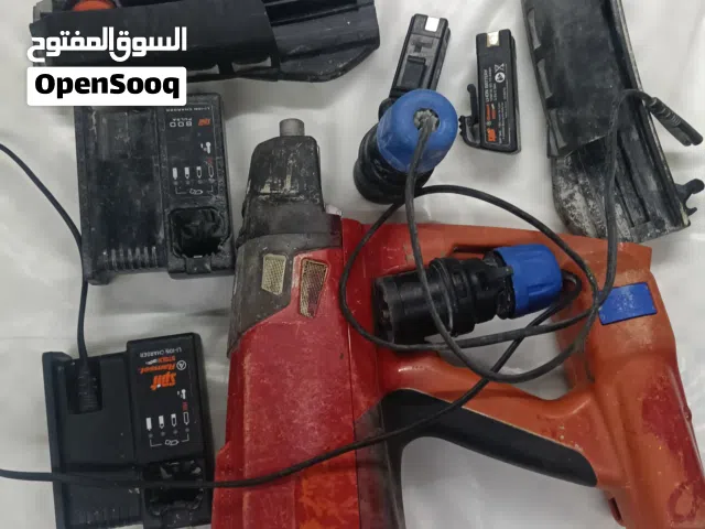 قن لدق المسامير