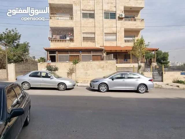 160m2 4 Bedrooms Apartments for Sale in Amman Tabarboor