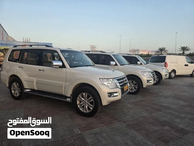 2020 Mitsubishi Pajero GLS