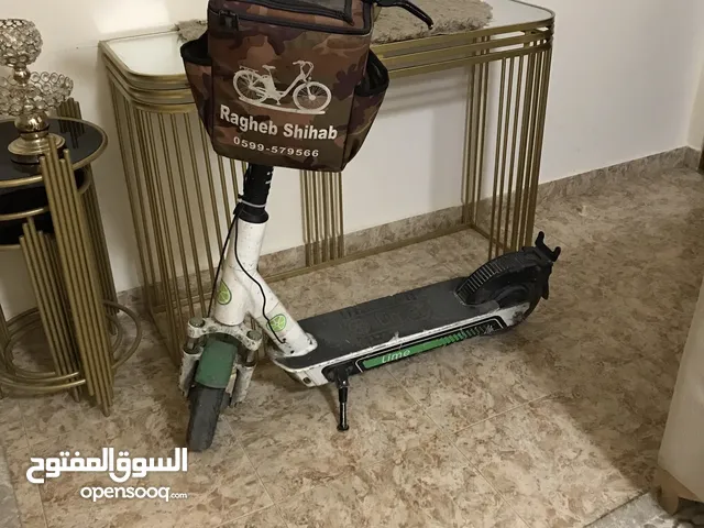 سكوتر كهرباء + شاحن
