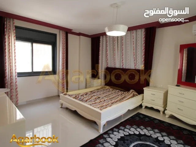 شقة فاخرة بإطلالة خلابة للبيع  الطيرة – خلف المدرسة الإنجيلية