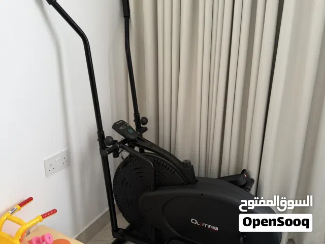 جهاز إليبتيكال (Elliptical) رياضي مستعمل بحالة ممتازة