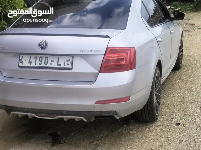 Skoda Octavia 2016 in Hebron