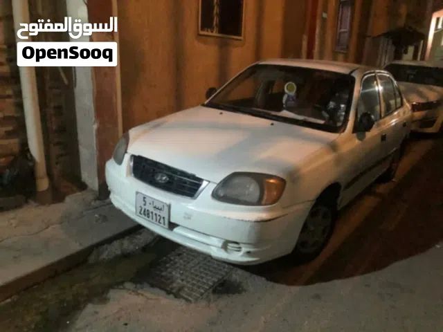 2005 هيونداي فيرنا EX
