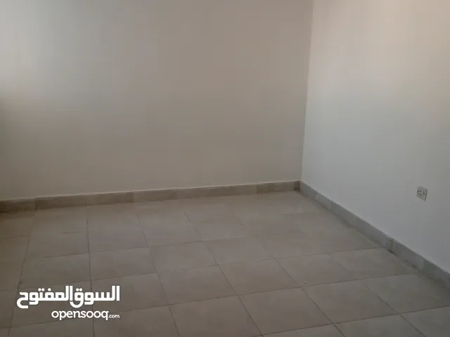 150 m2 3 Bedrooms Apartments for Rent in Hawally Hawally