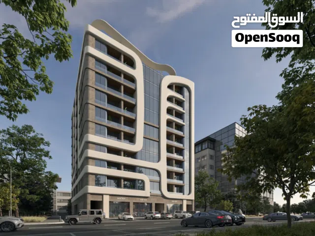 شقة غرفة واحدة فاخرة للبيع مقابل الشارع العام مباشرة - العذيبة!