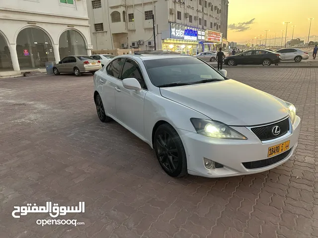 Used Nissan Tiida in Al Batinah