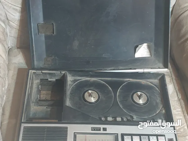 مشغل شرائط بكر قديم